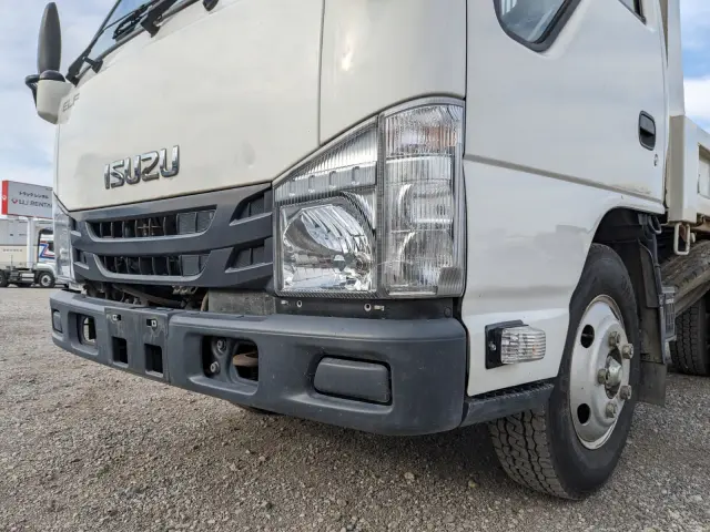 いすゞ エルフ TPG-NJR85AD(2WD)の写真48