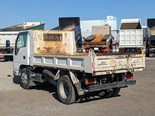 いすゞ エルフ TPG-NJR85AD(2WD)の写真3