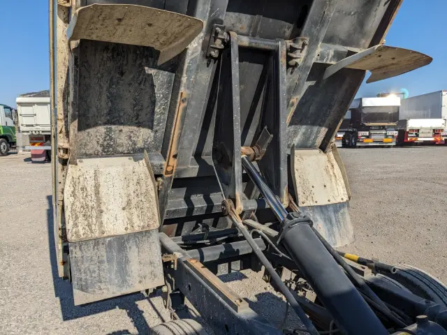 いすゞ エルフ TPG-NJR85AD(2WD)の写真27