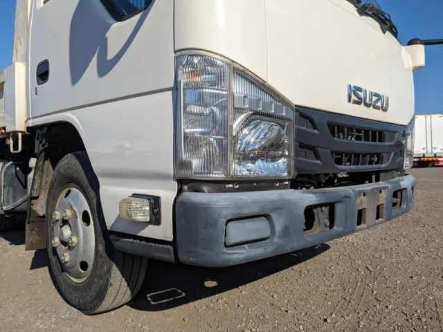 いすゞ エルフ TPG-NJR85AD(2WD)の写真50