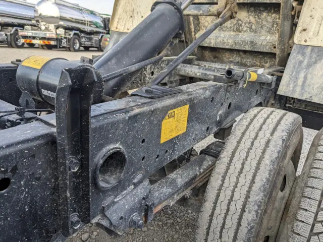 いすゞ エルフ TPG-NJR85AD(2WD)の写真32