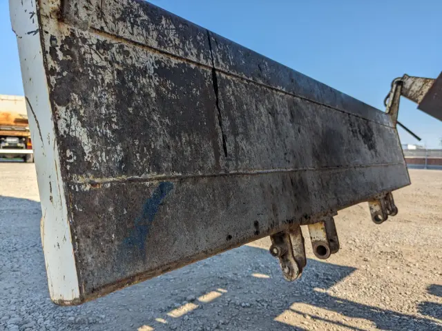 いすゞ エルフ TPG-NJR85AD(2WD)の写真9