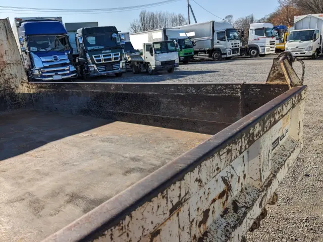 いすゞ エルフ TPG-NJR85AD(2WD)の写真15