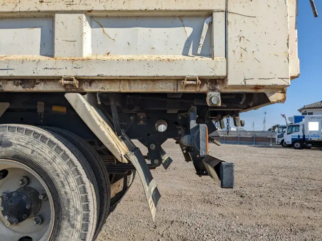 いすゞ エルフ TPG-NJR85AD(2WD)の写真17