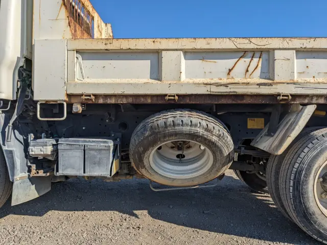 いすゞ エルフ TPG-NJR85AD(2WD)の写真20