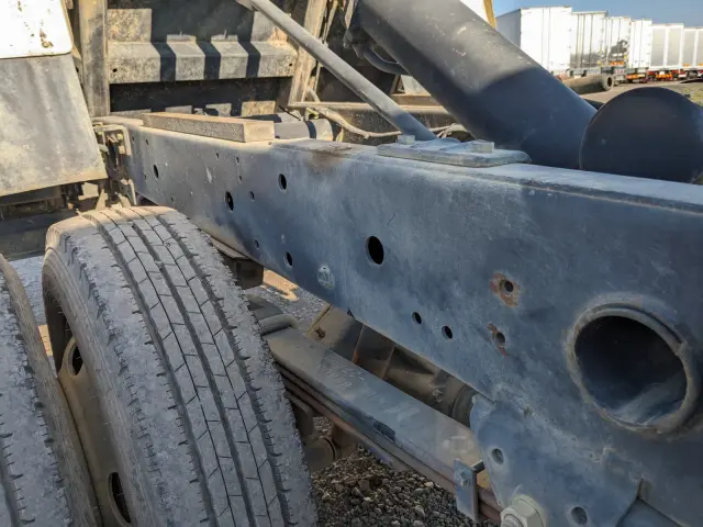 いすゞ エルフ TPG-NJR85AD(2WD)の写真28