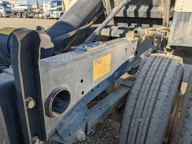 いすゞ エルフ TPG-NJR85AD(2WD)の写真32