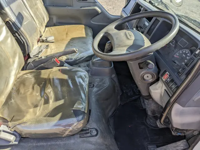 いすゞ エルフ TPG-NJR85AD(2WD)の写真37