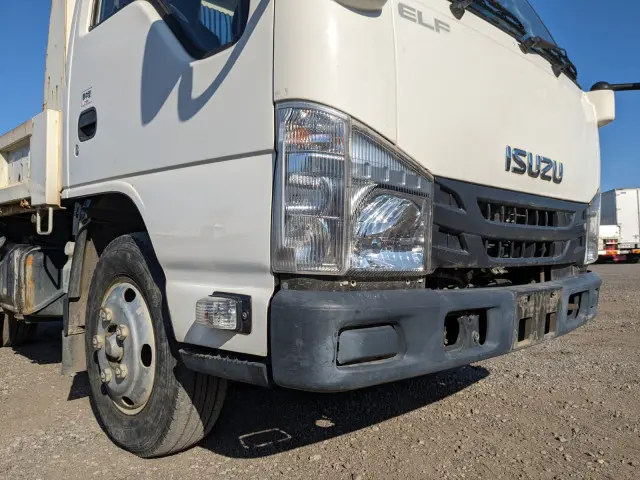 いすゞ エルフ TPG-NJR85AD(2WD)の写真50