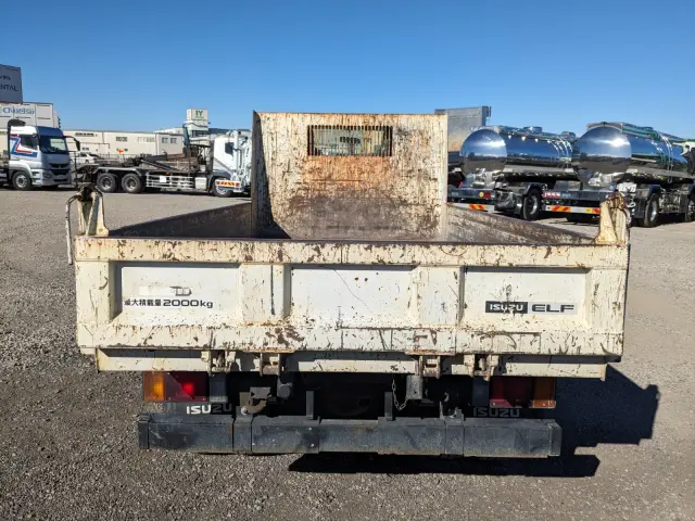 いすゞ エルフ TPG-NJR85AD(2WD)の写真5