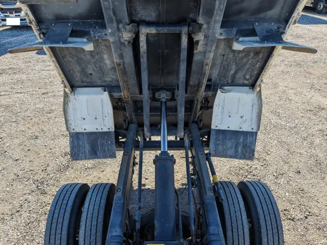 いすゞ エルフ TPG-NJR85AD(2WD)の写真32