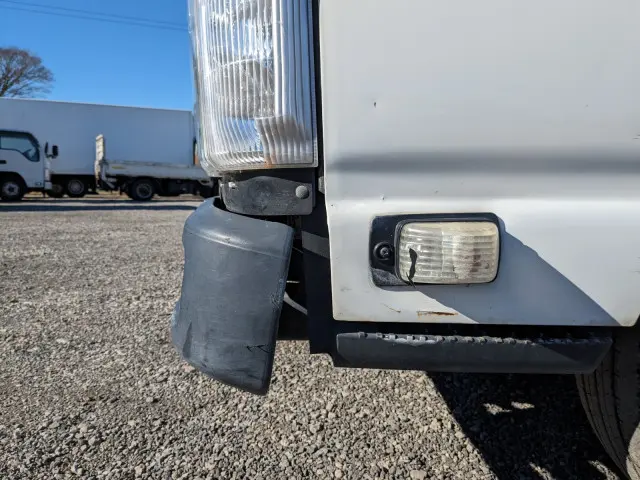 いすゞ エルフ TPG-NJR85AD(2WD)の写真49