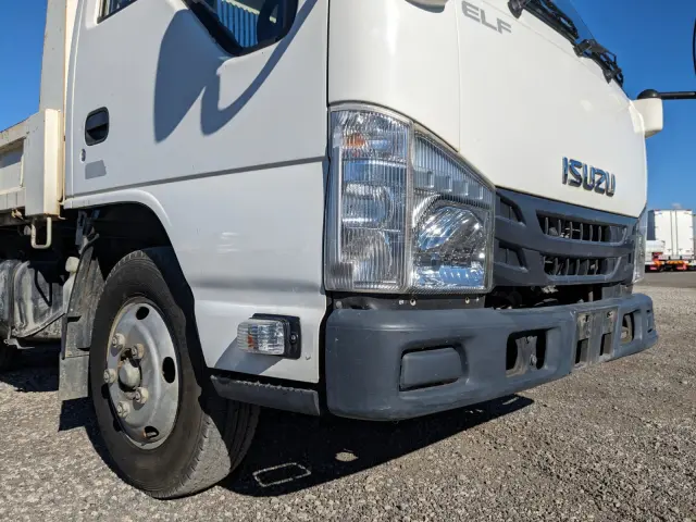 いすゞ エルフ TPG-NJR85AD(2WD)の写真50