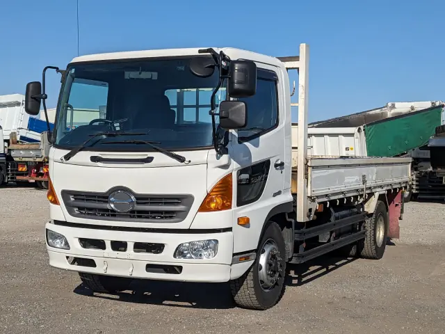 日野 レンジャー LKG-FJ7JHAA(2WD)の写真1