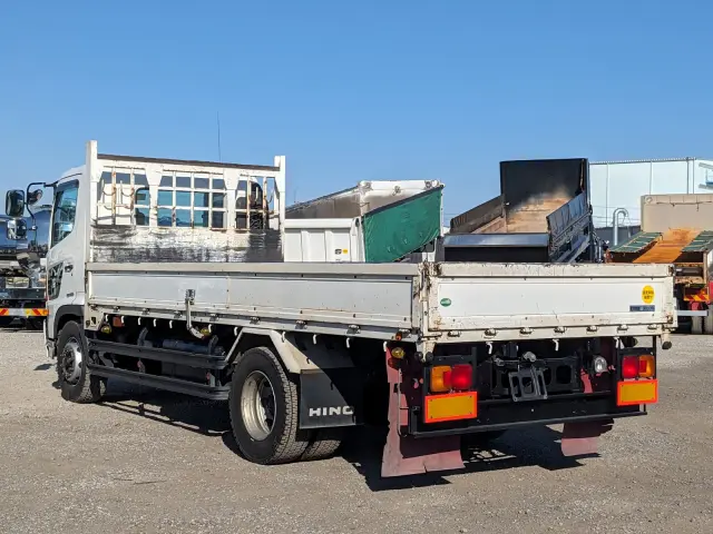 日野 レンジャー LKG-FJ7JHAA(2WD)の写真4