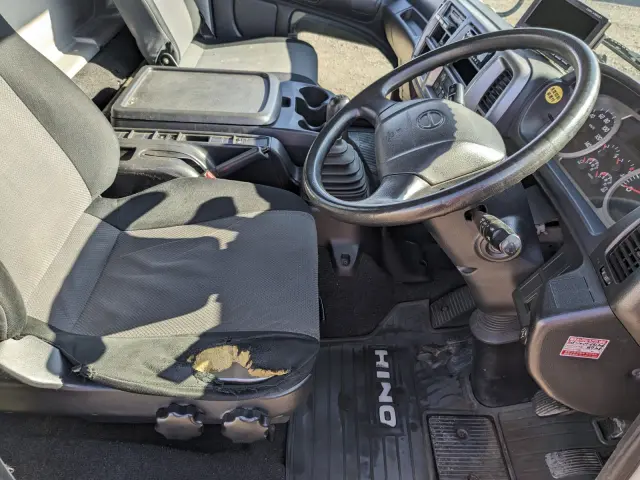 日野 レンジャー LKG-FJ7JHAA(2WD)の写真25