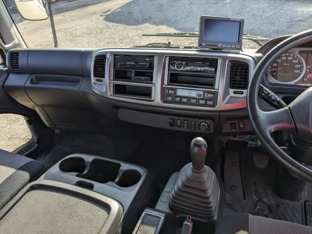 日野 レンジャー LKG-FJ7JHAA(2WD)の写真28