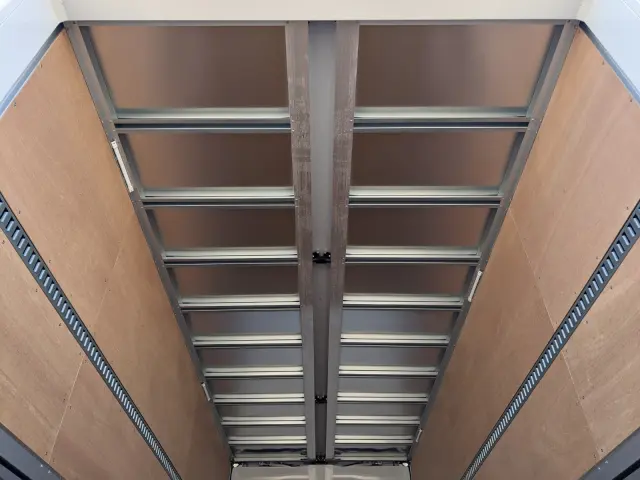 日野 レンジャー 2PG-FE2ACG(2WD)の写真13