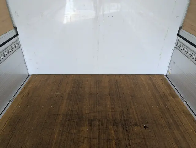 日野 レンジャー 2KG-FD2ABG(2WD)の写真15