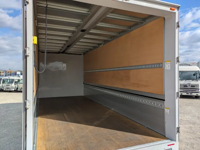 日野 レンジャー 2KG-FD2ABG(2WD)の写真18