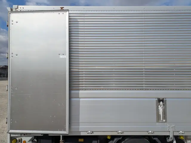 日野 レンジャー 2KG-FD2ABG(2WD)の写真28