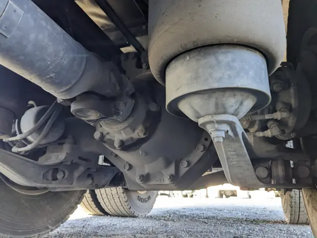 日野 プロフィア 2DG-FR1AHG(6x2)の写真25