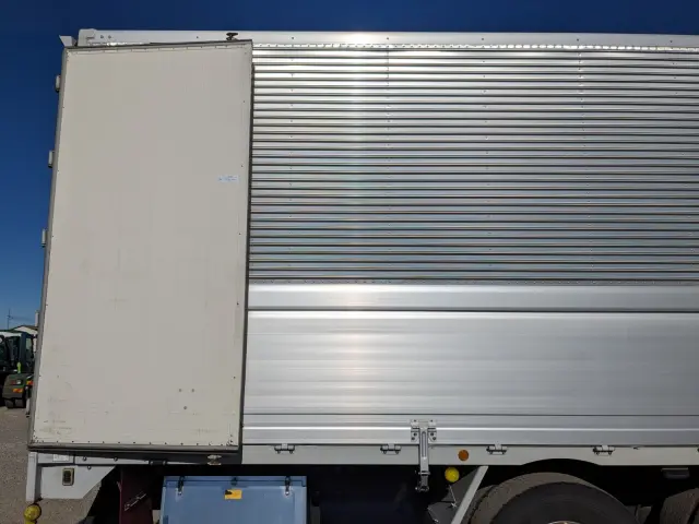 日野 プロフィア 2DG-FR1AHG(6x2)の写真29