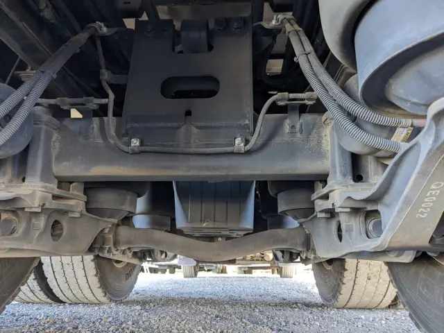 日野 プロフィア 2DG-FR1AHG(6x2)の写真31