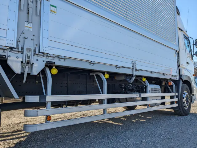 日野 プロフィア 2DG-FR1AHG(6x2)の写真33