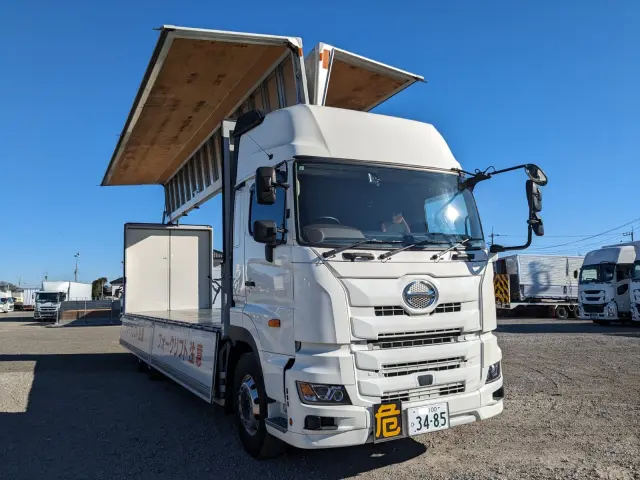 日野 プロフィア 2DG-FR1AHG(6x2)の写真34