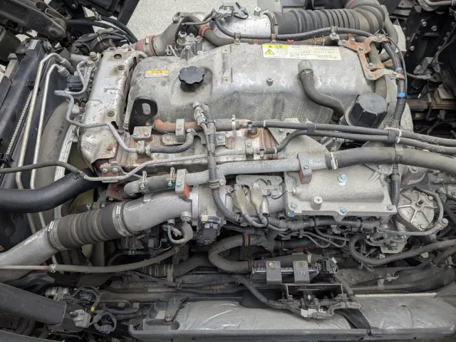 いすゞ ギガ 2PG-CYJ77C(8x4)の写真39