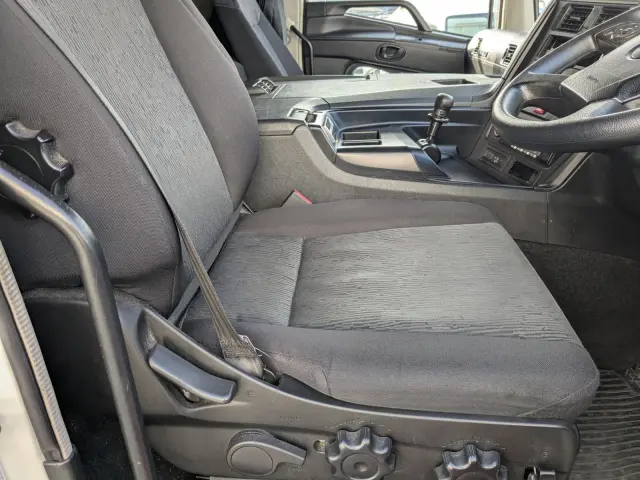 三菱 スーパーグレート 2PG-FS74HZ(8x4)の写真39