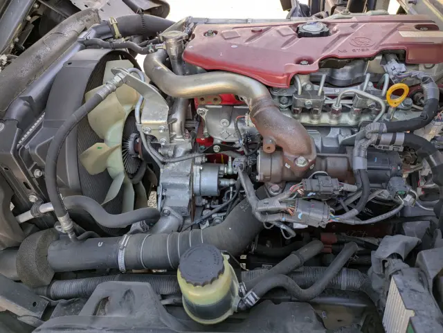 日野 デュトロ TPG-XZU710M(2WD)の写真30