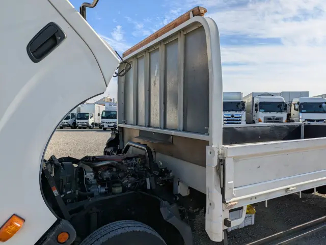 日野 デュトロ TPG-XZU710M(2WD)の写真31