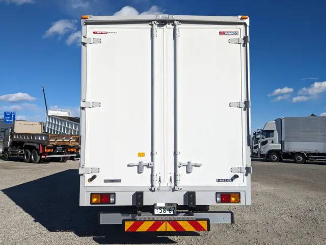 三菱 ファイター 2KG-FK65F(2WD)の写真6