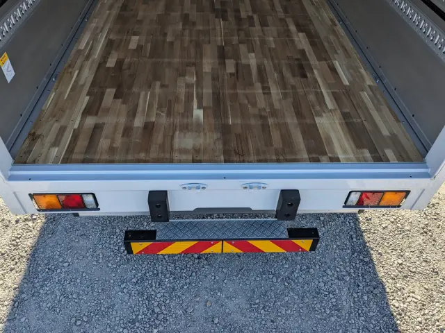 三菱 ファイター 2KG-FK65F(2WD)の写真10