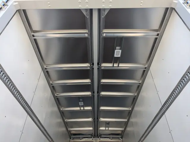 三菱 ファイター 2KG-FK65F(2WD)の写真13