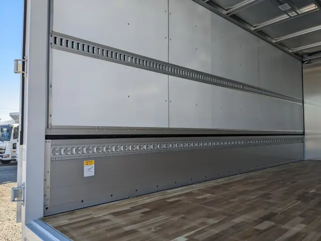 三菱 ファイター 2KG-FK65F(2WD)の写真19