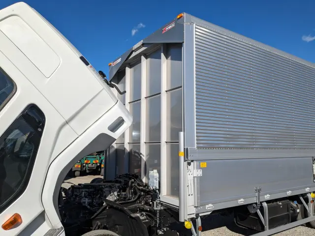 三菱 ファイター 2KG-FK65F(2WD)の写真45