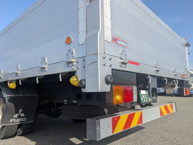 三菱 ファイター 2KG-FK62F(2WD)の写真6