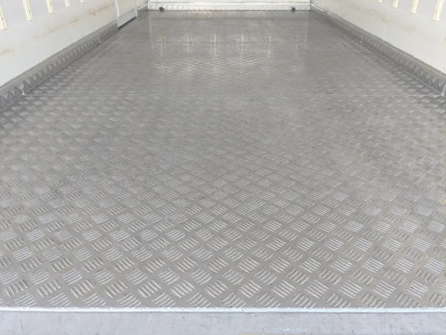 日野 レンジャー 2RG-XZU710M(2WD)の写真17