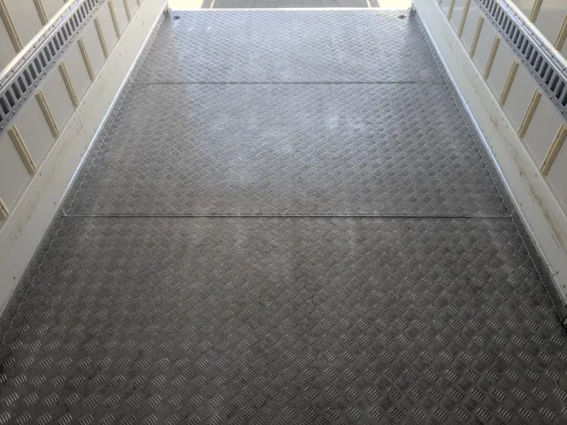 日野 レンジャー 2RG-XZU710M(2WD)の写真20