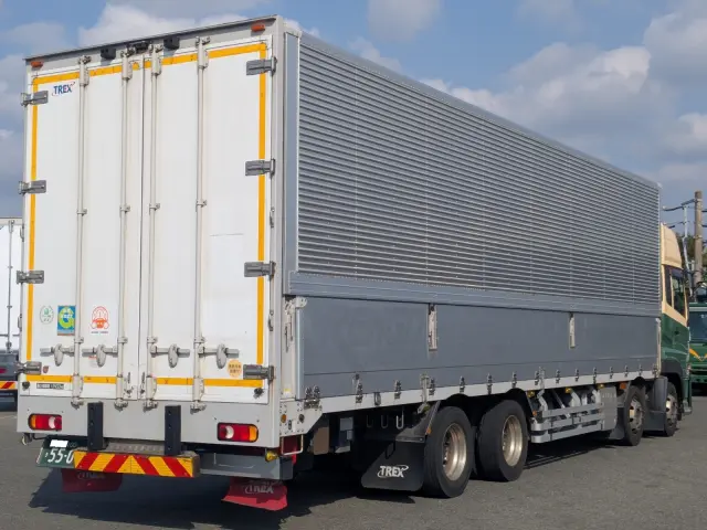 ＵＤ クオン 2PG-CG5CA(8x4)の写真3