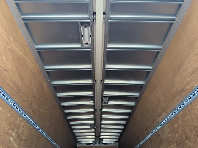 ＵＤ クオン 2PG-CG5CA(8x4)の写真15