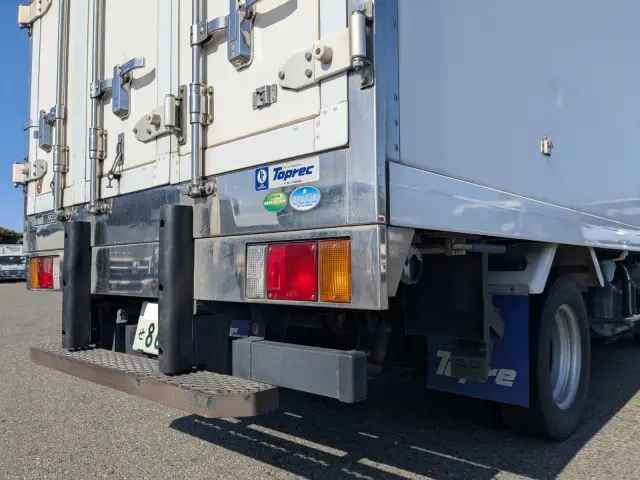 いすゞ エルフ TRG-NJR85AN(2WD)の写真7