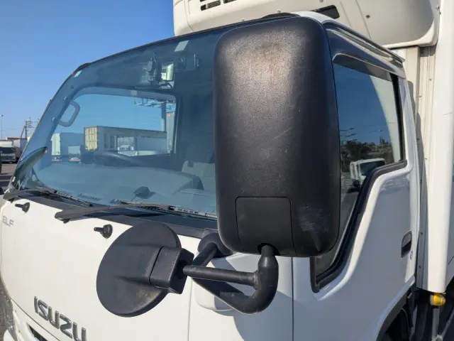 いすゞ エルフ TRG-NJR85AN(2WD)の写真45