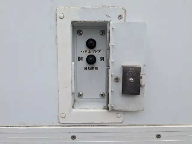 日野 デュトロ TPG-XZU712M(2WD)の写真30