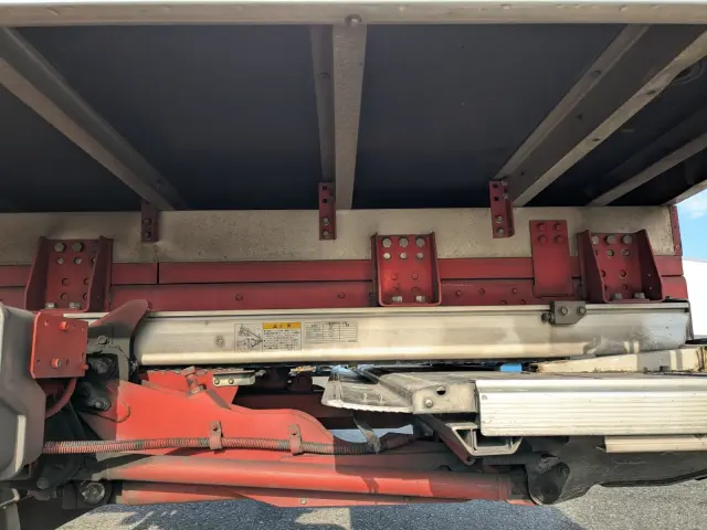 いすゞ フォワード TKG-FRR90T2(2WD)の写真24