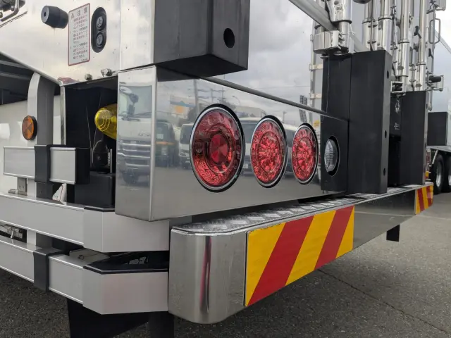 日野 プロフィア 2KG-FW1AHC(8x4)の写真7