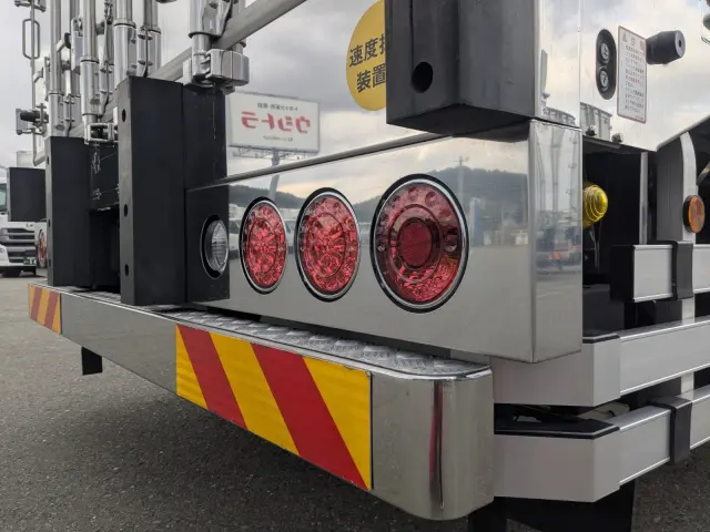 日野 プロフィア 2KG-FW1AHC(8x4)の写真8